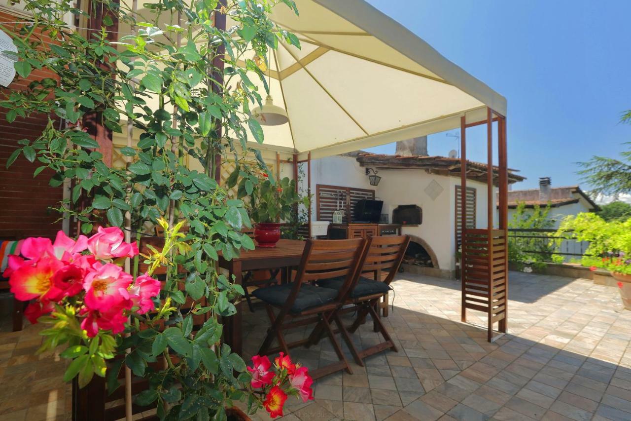 Spaziosa Villa Bifamiliare Campagnano di Roma Kültér fotó